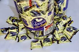 CLASSIC GOLD WHITE CHOCO from Al Mustafa Mini Mart & Pharmacy - Sellvixa Cloud